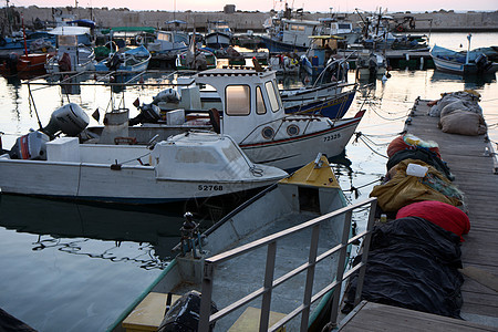 旧贾法港 老的 运输 码头 日出 支撑 以色列 假期图片