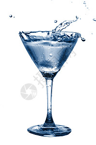 玻璃杯水 喷洒 空气 气泡 清除 喝 葡萄酒 鸡尾酒图片