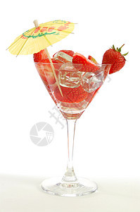 健康饮 伞 草莓 鸡尾酒 营养 庆典 柠檬水 酒精 果味图片