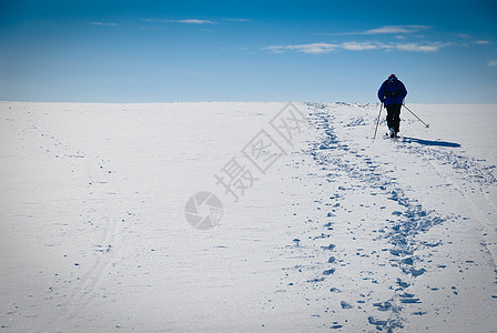 2号赛道滑雪图片