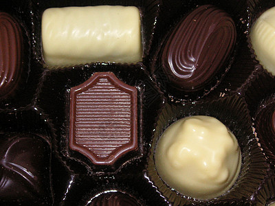 各种巧克力的框图片