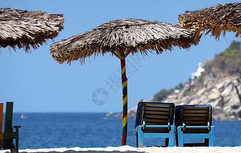 墨西哥埃斯康迪多港海滩 雨伞 遮阳棚 旅游 阳伞 放松图片