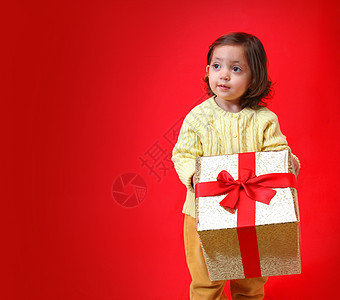 带圣诞礼物的托德勒 喜悦 孩子们 孩子 可爱的 周年纪念日图片