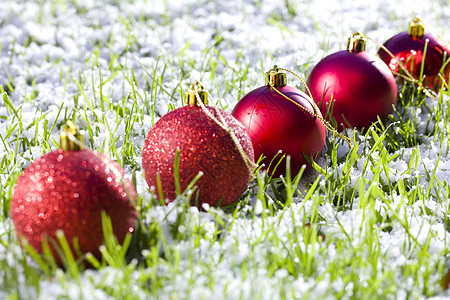 圣诞节雪雪球 闪光 假期 庆典 圆圈 装饰品 明信片图片