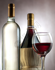 葡萄酒 派对 玻璃器皿 庆祝 用餐 赤霞珠 瓶子 液体图片
