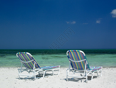 古巴卡马圭省圣圣卢西亚海滩 美国 海景 中美洲 躺椅图片