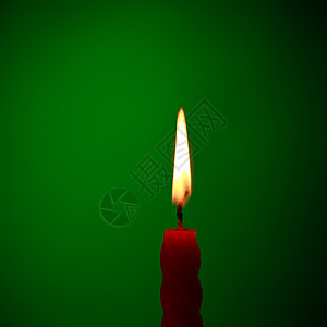 绿蜡烛 照片 假期 冬天 庆典 黑暗 照亮 晚上 信仰图片