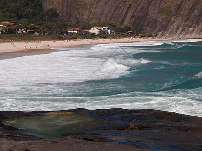 巴西尼泰罗伊的Itacoatiara海滩 冲浪 房屋图片