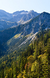 巴伐利亚阿尔卑斯山中的岩石 自然 户外 高地 德国图片