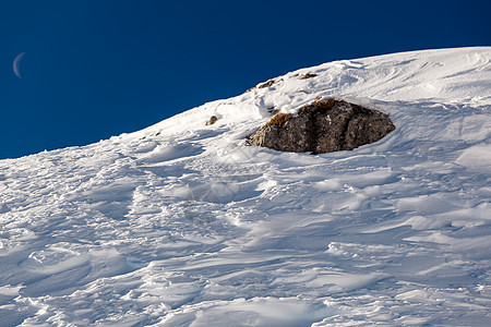 科瓦拉 阿尔塔巴迪亚 多洛米的滑雪度假胜地 雪在山峰Vallon上 自然 蓝色的图片