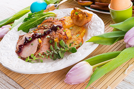 烤火鸡 蜡烛 蔬菜 健康 假期 午餐 烤的 盘子 面包图片