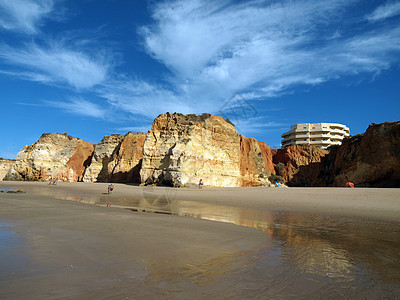 葡萄牙阿尔加韦大西洋沿岸的 波尔蒂芒 海军 洞穴 海滩图片