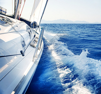 游艇 航行 游艇 旅游 奢侈生活 海洋 放松图片