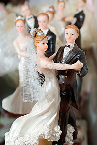 蛋糕diy新娘和新郎的数字 家庭 玩具 喜悦 情人 模糊 花束背景