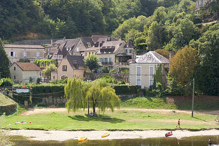 Castelnaud村 筑城 墙 堡垒 爬坡道 古董图片