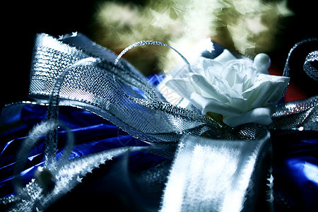 礼弓 庆祝 派对 生日 空的 礼物盒 礼物 装饰品 丝带 季节图片