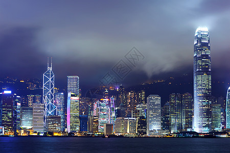 晚上在香港 中国 商业 经济 天际线 玻璃 旅游 高的图片