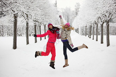 冬季步行 脸 快乐的 圣诞节 美丽的 美丽 户外 围巾图片
