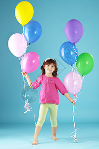 有气球的孩子 可爱的 喜庆的 工作室 童年 快乐 美丽的 生活图片