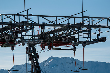 塔巴滑雪电梯细节 假期 滑雪板 滑雪者 高山 山图片