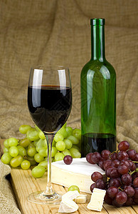 葡萄和葡萄 作品 红酒杯 奢华 酒厂 红色的图片