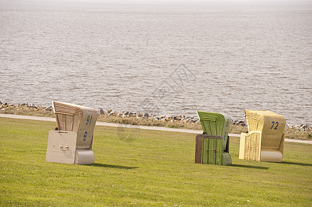海滩椅 湖 迪特马申 休闲渔港 假期 海上 沙滩椅 德国北部图片