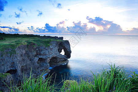 岩石上的日落 在冲绳 曼扎莫 墙纸 日本 海浪图片