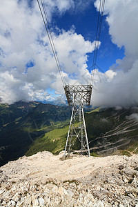 多洛米特的电缆 普里米耶罗 高山 运输 风景 特伦蒂诺 风景优美的 场景图片