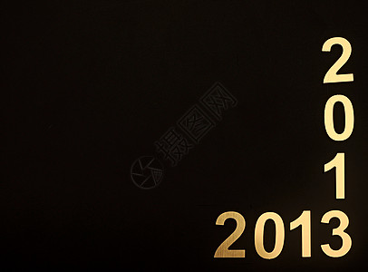 2013 位数 在黑背景上为您的文本提供免费空格背景图片