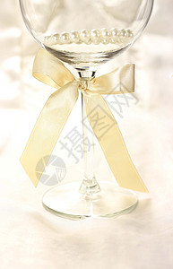 酒杯 丝绸彩丝带 情人节 奢华 婚礼 圣诞节 水晶图片