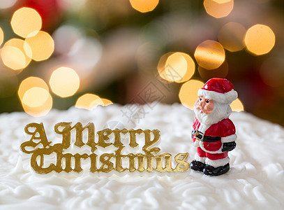 圣诞蛋糕上插着树灯 圣诞节快乐 季节性的 圣诞节 传统图片
