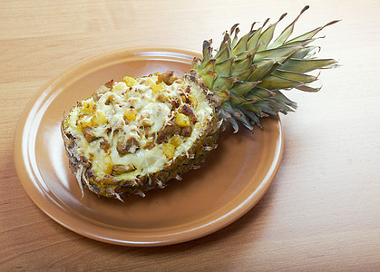 烤肉和芝士 在菠萝中烤 食物 火腿 美食 味道 可口的背景图片