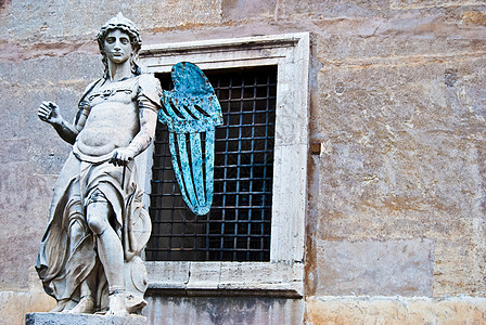 Archangel 密歇尔 建筑学 老的 雕塑 文化图片