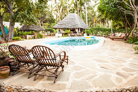 游泳池边界教席 奢华 肯尼亚 户外的 旅游 夏天 花园图片