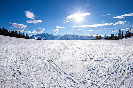 冬季与Kaprun度假村滑雪斜坡 宁静 放松图片