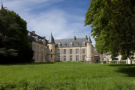 法国爱尔德法兰西 瓦尔德尤伊瓦 主题法院城堡 旅游的 谷图片