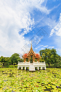 水上泰国寺庙 城市景观 码头 河 反射 天空 天际线 建筑图片