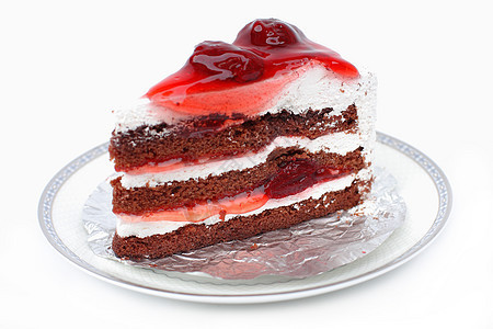 白色背景的草莓蛋糕 派对 美食 食物 刨冰 水果 果冻图片