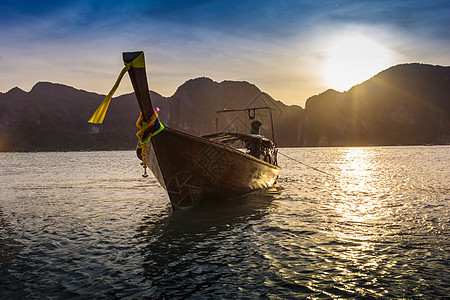 海上船只与泰国岩石对撞 天空 天堂 海景 甲米 海滩图片