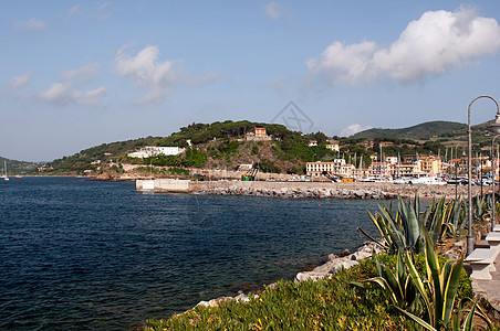 意大利埃尔巴岛Porto_Azzurro海岸线图片