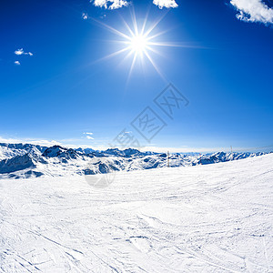 冬季山地景观 覆盖 美丽 冬天 云 蓝色的 斯洛伐克图片