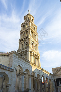 克罗地亚斯普利特迪奥莱蒂宫殿废墟和大教堂钟钟楼 教会 镇图片