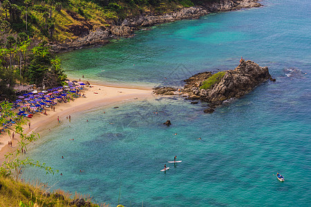 普吉附近海洋中的小岛屿 热带 蓝色的 泰国 普吉岛 绿松石图片