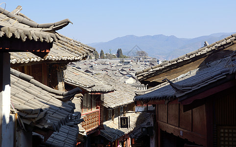 中国云南李江旧城古老屋顶 大雁 旅行 爬坡道 老的图片