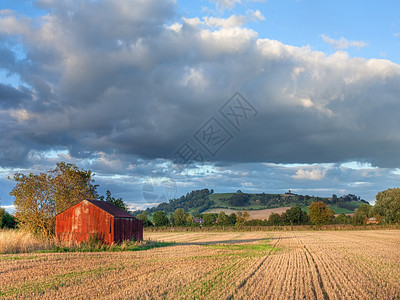 农村格鲁斯特郡 谷仓 可耕地 农田 云景 格洛斯特郡 英国图片