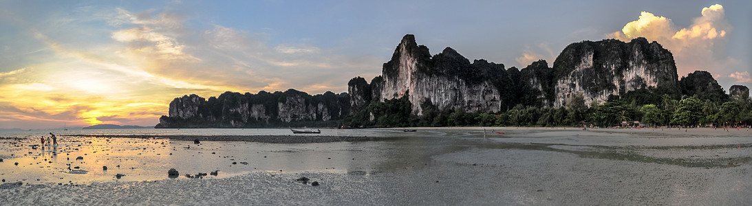 泰国Krabi地区全景拉韦海滩图片