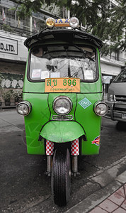 中国街头的Tuk-tuk 摩托计程车图片