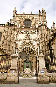 西班牙塞维利亚大教堂 巴洛克风格 建筑结构 墙布 建筑风格图片