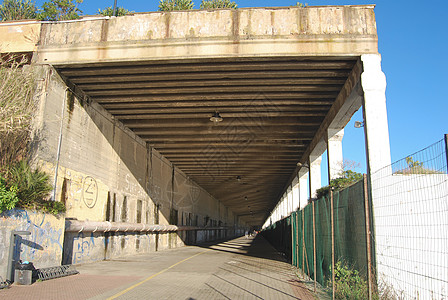 阿伦扎诺和科戈莱托之间的隧道 帕塞吉亚塔 意大利语 独家的图片