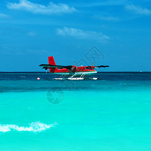 马尔代夫双水式双型海洋飞机 到达 空气 马尔代夫的 降落图片